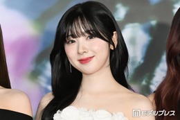 NiziUミイヒ、アヤカと作ったシール帳公開「センス抜群」「チョイスが天才」と反響 画像