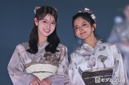 阪口珠美＆鈴本美愉、淡色浴衣で可憐にランウェイ「坂道OGの並び胸アツ」「ビジュが爆発してる」とファン悶絶【関コレ2026S/S】