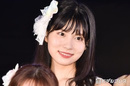 元AKB48メンバー、膝上ミニワンピ姿にファン絶賛「脚綺麗すぎて見惚れる」「お姫様みたい」