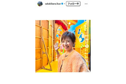 榊原郁恵、広々自宅に五月人形飾る様子公開「高級感すごい」「ホテルのロビーみたい」と驚きの声 画像