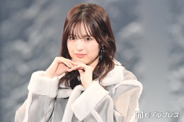 「今日好き」村谷はるな、タイトなミニトップス姿に熱視線「くびれが綺麗」「スタイル異次元」