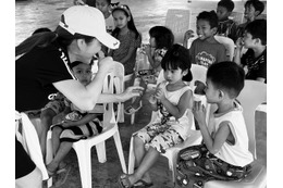 ボランティアに「自己満足」「迷惑」の言葉…。価値観の違いで争わない“品格美”の身につけ方【女性起業家・エミチカ氏が解説】