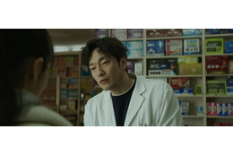 「彼ならぴったり」監督が直々オファー！ソン・ソック、優しさ溢れる癒しの薬剤師を熱演『大丈夫、大丈夫、大丈夫！』本編映像