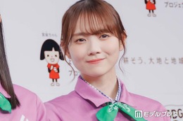 乃木坂46田村真佑、ノースリーブレース衣装で素肌輝く「陶器のような美しさ」「上品でお似合い」と反響