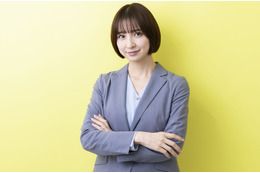 40歳になった篠田麻里子が振り返る、AKB20周年ライブで起こった「思わぬ悲劇」とは？「止まると終わってしまうような気がして怖かった」20代30代をがむしゃらに駆け抜けた彼女が今思うこと【インタビュー】 画像