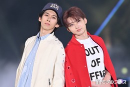 超特急リョウガ＆ユーキ、こなれファッションでペアランウェイ「見惚れた」「オーラすごい」と反響続々【ガルアワ2026SS】 画像