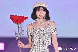 CUTIE STREET真鍋凪咲、ふんわりボブ姿でガーリーな雰囲気「新鮮で可愛い」【ガルアワ2026SS】 画像
