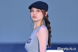 元日向坂46濱岸ひより、ノースリーブでヘルシー肌見せ クールな姿に「爆イケすぎ」「雰囲気違くてびっくり」の声【ガルアワ2026SS】 画像