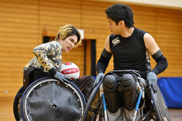 【ＧＩＦＴ 第2話】伍鉄ら、車いす生活送る圭二郎の自宅へ 画像