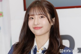 AKB48メンバー、美脚際立つミニスカコーデ「ガルアワ」オフショットに絶賛の声「スタイルレベチ」「さすがの着こなし」 画像