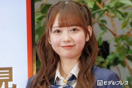 AKB48メンバー2人、ミニ丈“平成女児コーデ”披露「姉妹みたい」「スタイル抜群で似合う」の声 画像