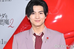 超特急・柏木悠、暗めカラー衣装の登壇者の中で「ピンクパープルをねじ込ませていただきました」【プラダを着た悪魔２】 画像