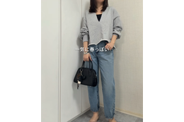 春夏デニムは決めた？足首が出る【GU】ストレートジーンズは、デイリーコーデに活躍しそう！【40代の毎日コーデ】 画像