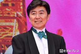 笠井信輔アナ、“教え子”元人気子役と再会 20年前の再現ショットに「綺麗なお姉さんになってる」「成長伝わる」の声