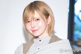 益若つばさ、スーパーロング＆ぱっつん前髪で大胆イメチェン「お人形さんみたい」「似合いすぎ」と絶賛の声