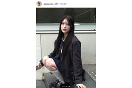 美人インフルエンサー「お姉さんな日」美脚スラリのミニスカ姿 韓国街中ショットに「スタイル良すぎ」「オーラが溢れてる」の声