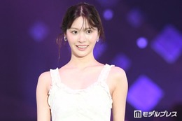 「花束オオカミ」中川紅葉、キャミワンピで美デコルテ披露「スタイル抜群」「美しい」の声【サツコレ2026S/S】