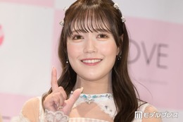 ＝LOVEメンバー、ミニワンピースから美脚スラリ「脚まっすぐで綺麗」「等身バランス神」とファン絶賛
