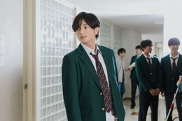 中島健人、学生・執事・ラジオパーソナリティまで『ラブ≠コメディ』振り幅にキュンとする場面写真