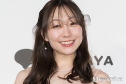 須田亜香里、圧巻美脚際立つミニスカ＆ショーパン衣装ショット4選に反響「スタイル抜群で憧れる」「脚長くて綺麗すぎる」