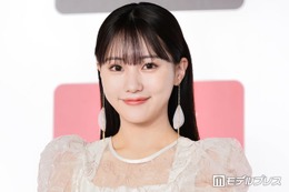 田中美久、ミニ丈から美脚全開「スタイル良すぎ」「可愛いとクールのバランスが神」