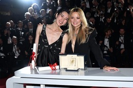 「カンヌ映画祭」岡本多緒、日本人初の快挙 ヴィルジニー・エフィラと最優秀女優賞「本当に信じられないことです」