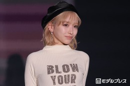重川茉弥、暗めヘアカラーで雰囲気ガラリ「上品」「大人っぽい」の声 画像