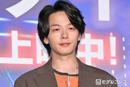 中村倫也、神木隆之介からの“無茶振り”に神対応「困った子だよ」観客から拍手喝采【君のクイズ】 画像