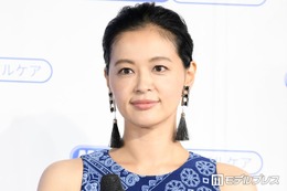 黒谷友香、10代から所属した事務所退所 移籍を報告「真っさらな気持ちで表現の世界に飛び込む」