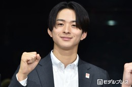 FANTASTICS澤本夏輝、甥っ子とディズニーへ「激甘で可愛い」「後ろ姿そっくり」の声