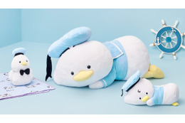 ぬいぐるみや初夏にぴったりなアパレルも登場！ドナルドダック誕生日コレクションが発売中