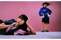 Forget-me-notsとNIKEがコラボ　夏の高揚感をまとった「W NIKE T90 SHOX MAGIA SP FMN」6月13日に発売 画像