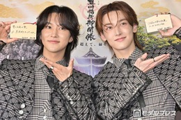 ROIROM、豊川稲荷でヒット祈願 絵馬に夢つづる「誓う永遠の愛」「スーパーアイドル」 画像