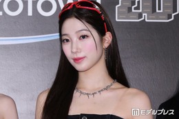 LE SSERAFIMカズハ、ショーパンからスラリ美脚「スタイル良すぎ」「ナチュラルビューティー」と話題 画像