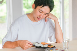 定年まで単身赴任の夫は「コンビニ食ばかりで心配…」。52歳妻、ようやく夫と暮らすために上京。「やってみようかな」と軽いノリで参加して、ハマったこと