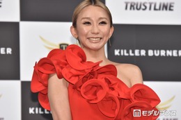 倖田來未、ミディアムボブにイメチェンで反響「雰囲気変わる」「結構バッサリ切りましたね」