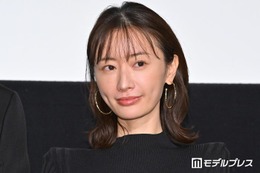 松本まりか「初代神の子」眉なし×赤メイクで印象ガラリ「妖艶」「誰か本当に分からなかった」