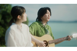 ミセス大森元貴＆福本莉子、CM初共演 ニュージランドで「点描の唄」アコースティックver.披露
