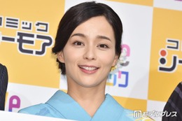 加藤ローサ、サッカー元日本代表の元夫＆息子らとの誕生日パーティーショット公開「素敵な家族の関係」「息子さん似てる」の声