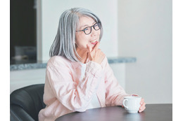 違和感やストレスを感じる関係は断ってヨシ！60歳女性インフルエンサーが教える「手放し活」で、気配りしすぎな女性の「もやもや」をスッキリ解消 画像