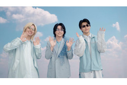 Mrs. GREEN APPLE、お互いに似合うサングラス選び“最高に眩しい笑顔”「眼鏡市場」新CMインタビューSPECIAL FITTING映像公開 画像