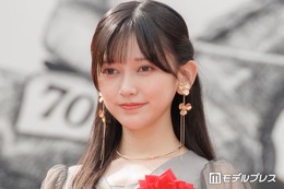 乃木坂46池田瑛紗、ミニスカテニスウェア姿披露「どの角度から見ても綺麗」「脚が長くてスタイル抜群」と反響 画像