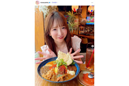 大食い女王・もえのあずき、大胆美ボディ全開の水着姿に反響「スタイル抜群」「メリハリボディで二度見した」の声