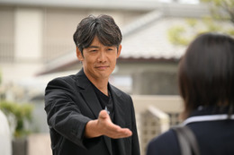 【GTO 第2話あらすじ】鬼塚、生徒から次々と低評価 早くも解雇の危機