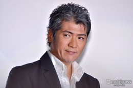 吉川晃司、福岡公演が中断→中止に 喉の不調で「歌唱が困難となり」 画像