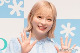 1児の母・きゃりーぱみゅぱみゅ、イベントの舞台裏で円陣参加する子どもの姿公開に反響「ステージ出れそうなくらいオシャレ」「フォルムが可愛すぎる」