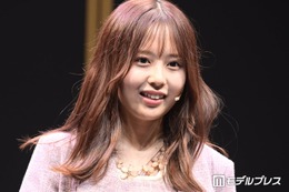 元乃木坂46佐藤璃果、ハイトーンヘアに大胆イメチェン「雰囲気全然違くてびっくり」「透明感半端ない」と絶賛の声 画像