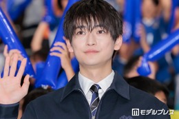 高橋文哉「ブルーロック」潔世一の髪型再現に反響相次ぐ「完璧すぎ」「「お茶目すぎる」