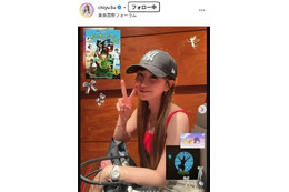 元AKB48メンバー「パパと出会った作品でもあります」ミュージカルを家族で観賞 集合ショットに「胸アツ」「娘も一緒になんて感慨深い」の声
