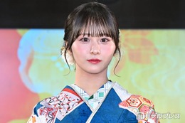 ≠ME尾木波菜、ミニ丈から色白美脚スラリ「完璧スタイル」「洋服のセンスも素敵」の声